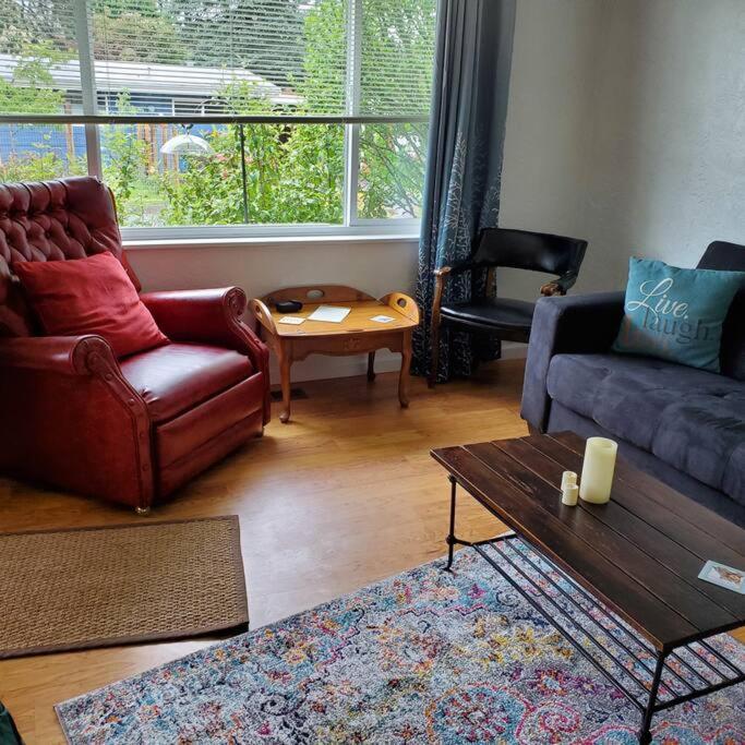 Sweet 2 Bedroom Close To U Of Oregon & Track! ยูจีน ภายนอก รูปภาพ